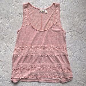 NWOT Peach 🍑 Melba Color w/Metallic Gold Accent MUDD Brand Tank Top, size Small
